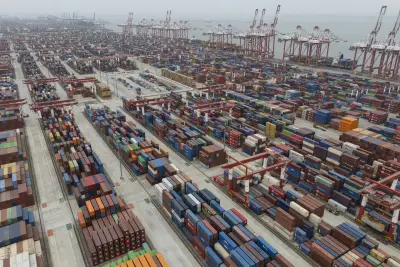 U.S. and Chinese officials will meet in Geneva in first sign of thaw in trade war